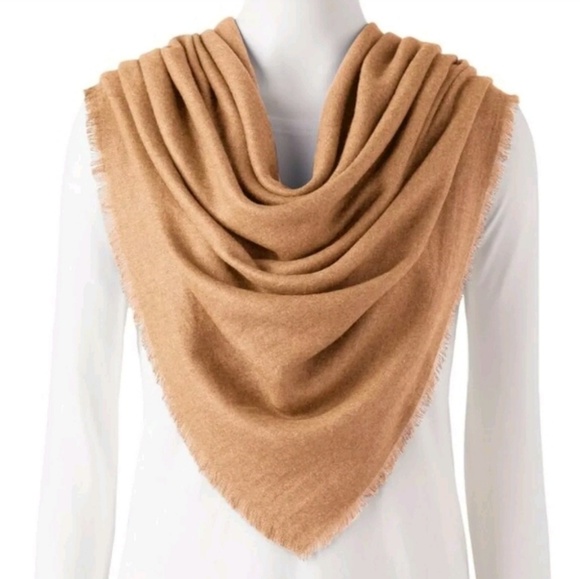 LC Lauren Conrad Accessories - LC Lauren Conrad soft touch square scarf camel